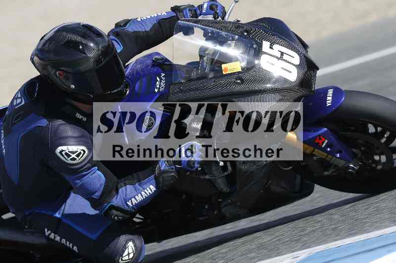 Archiv-2025/02 28.-31.01.2025 Moto Center Thun Jerez/rot-red/85